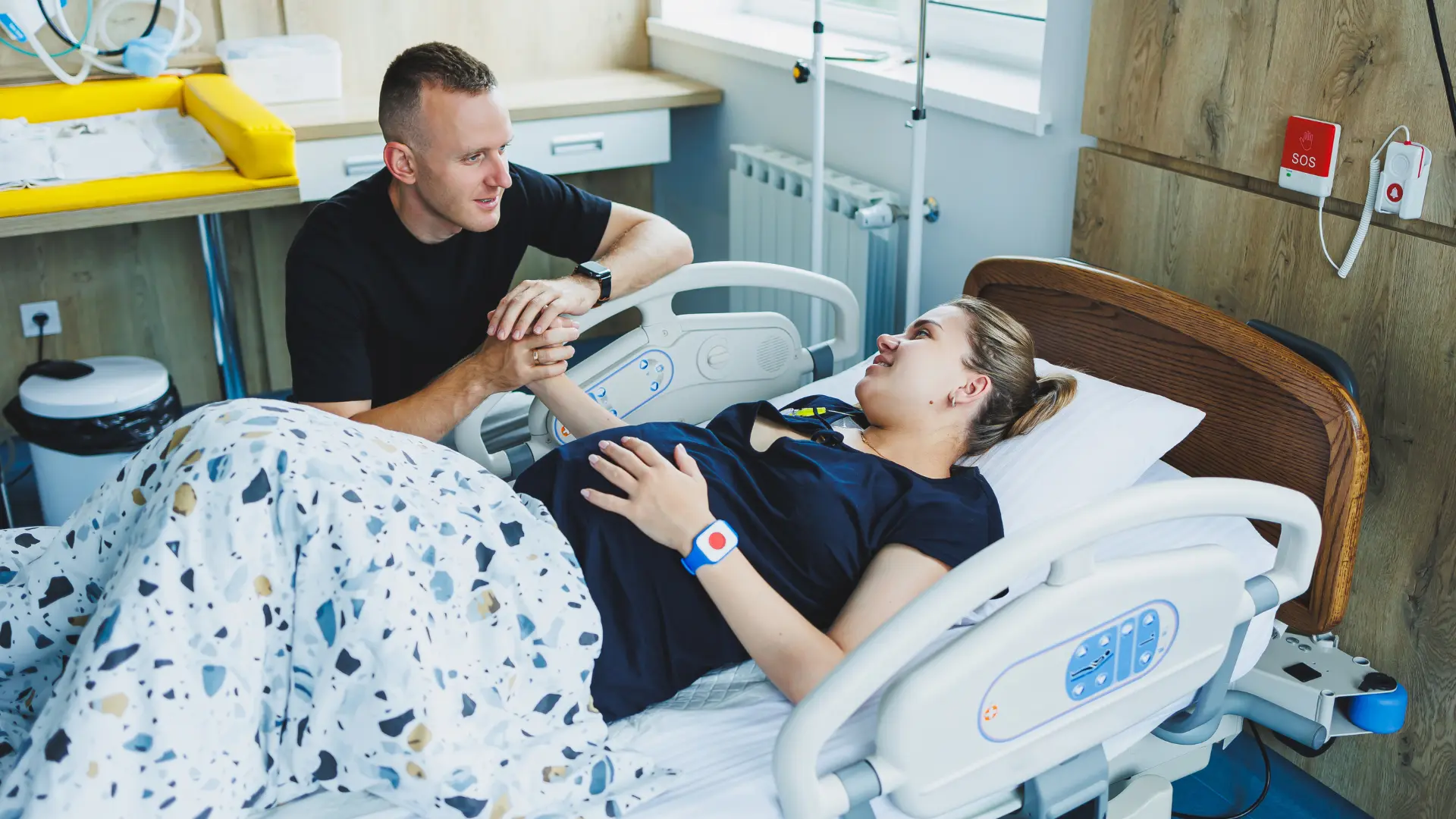 Pain Management in Natural Childbirth: Techniques | Borneo